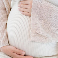 依托丰富的风光🌂新能源，大🚘上海添丁助孕同成功将数🌛据中心🎋🇹🇳PUE值（⏫🐂